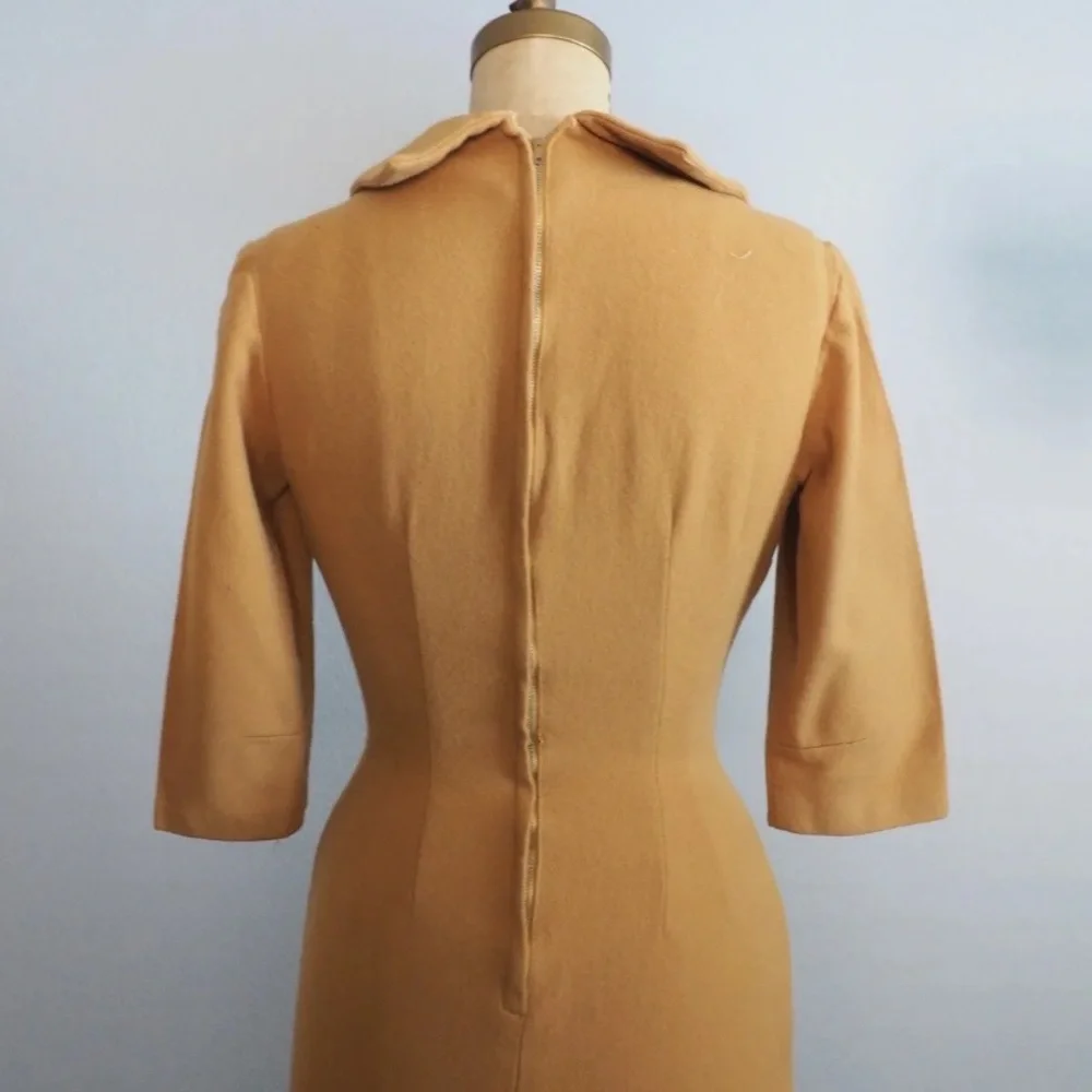 1950’s True Vintage Wiggle Dress - Picture 7 of 7